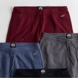 NWT - 3 Pack Hollister Men’s Fleece Jogger Shorts (Embroidered Gull / Large)